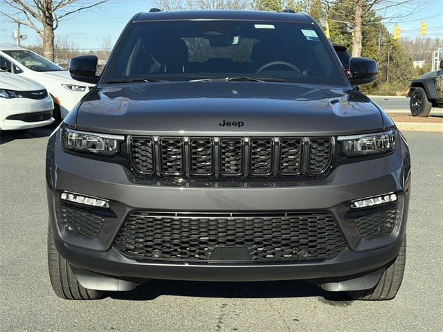 new 2025 Jeep Grand Cherokee car, priced at $44,710