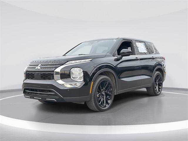 used 2023 Mitsubishi Outlander car, priced at $22,477