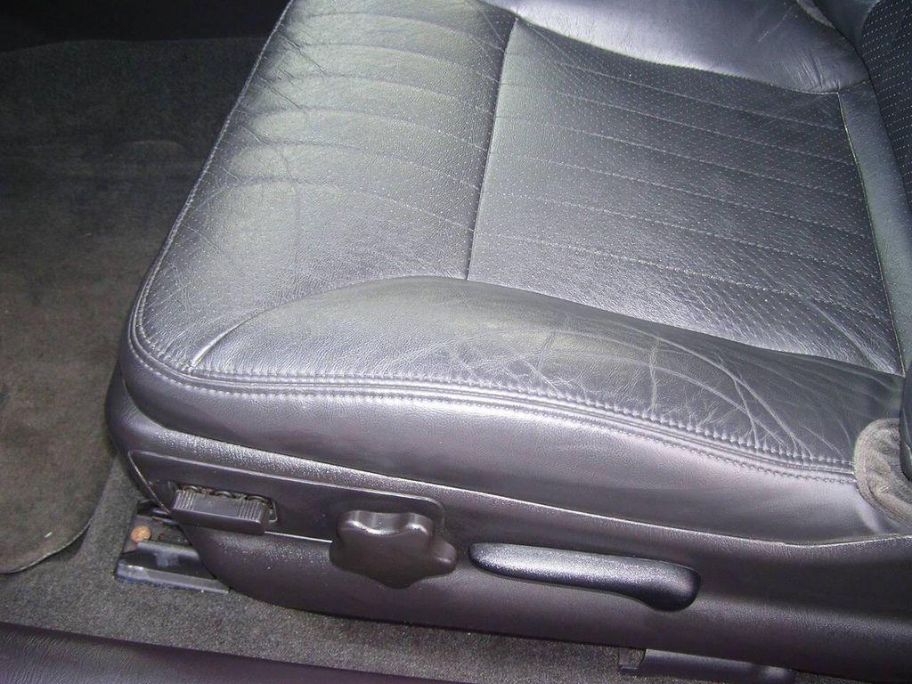 used 2002 Chevrolet Monte Carlo car, priced at $9,500