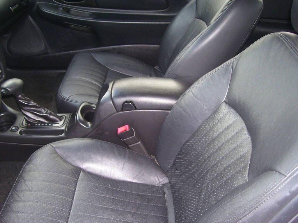 used 2002 Chevrolet Monte Carlo car, priced at $9,500