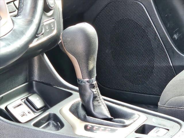 used 2017 Jeep Cherokee car, priced at $9,997