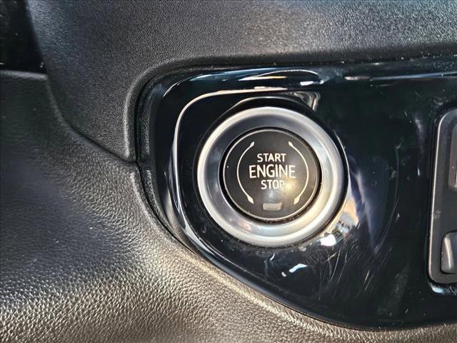 used 2024 GMC Sierra 2500 car, priced at $39,195