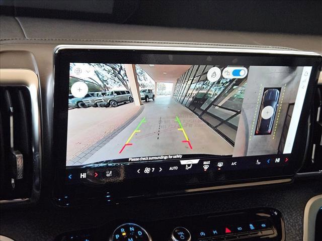 new 2025 Ford Expedition car, priced at $79,353