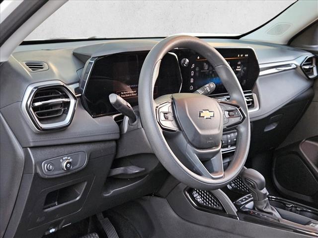 used 2025 Chevrolet TrailBlazer car, priced at $19,991