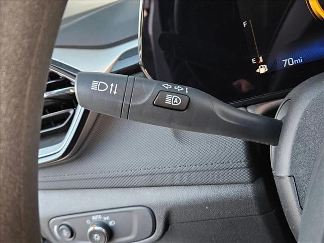 used 2025 Chevrolet TrailBlazer car, priced at $19,991