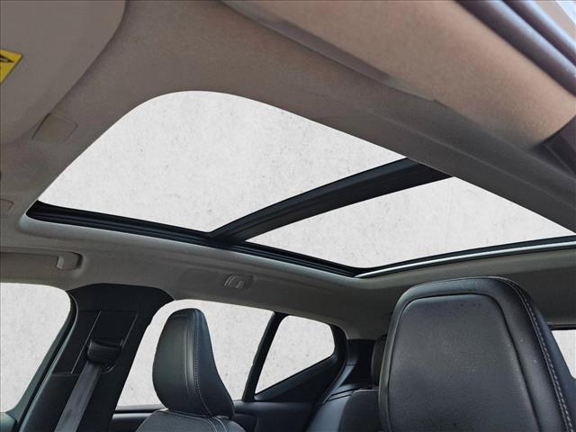 used 2020 Volvo XC40 car, priced at $18,995