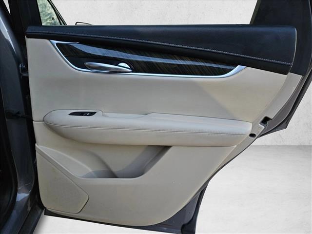 used 2018 Cadillac XT5 car, priced at $14,992