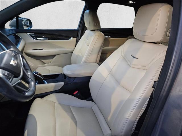 used 2018 Cadillac XT5 car, priced at $14,992