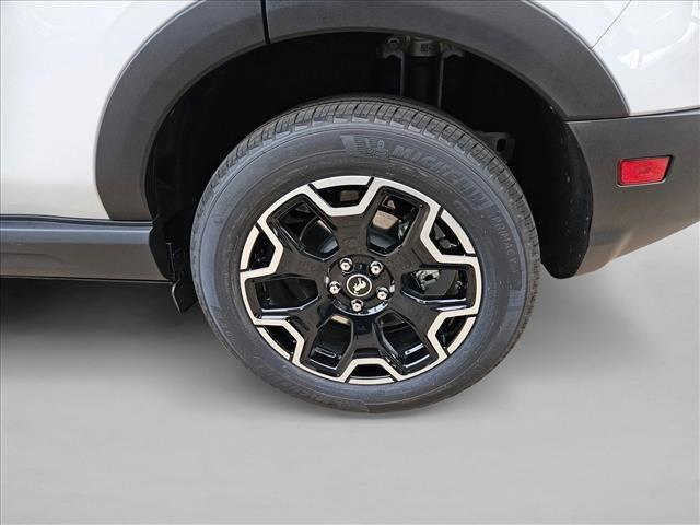 new 2025 Ford Bronco Sport car, priced at $33,125