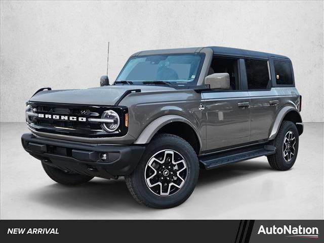 new 2025 Ford Bronco car, priced at $45,104