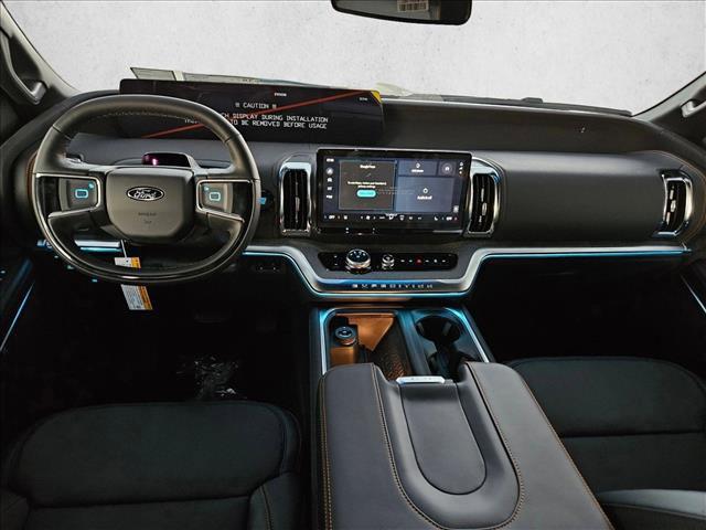 new 2025 Ford Expedition car, priced at $78,747