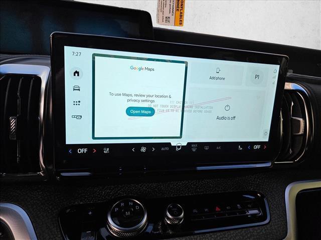 new 2025 Ford Expedition car, priced at $79,353