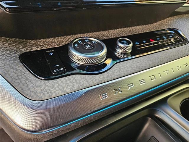 new 2025 Ford Expedition car, priced at $79,353