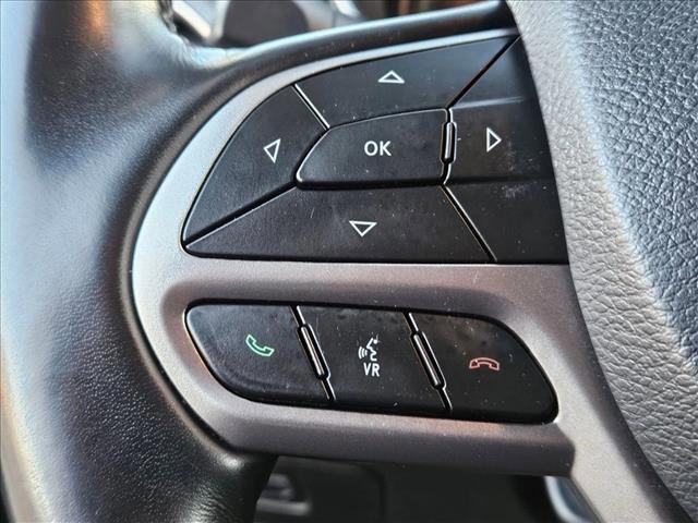 used 2020 Jeep Cherokee car, priced at $17,995