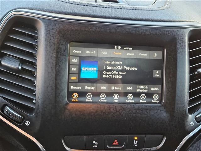 used 2020 Jeep Cherokee car, priced at $17,995