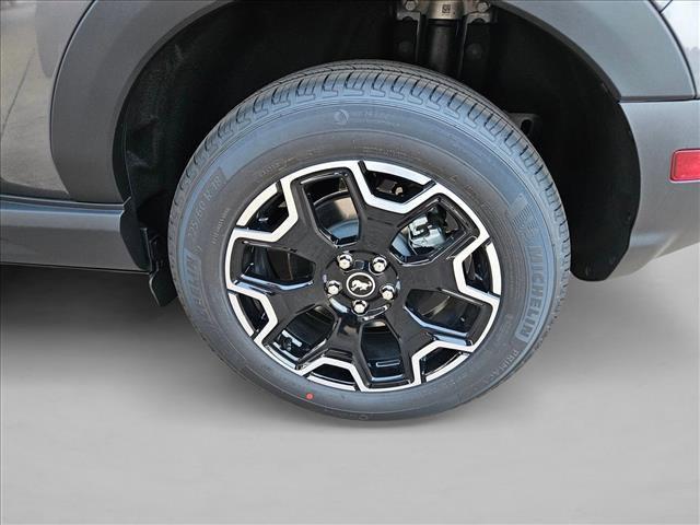 new 2025 Ford Bronco Sport car, priced at $33,125