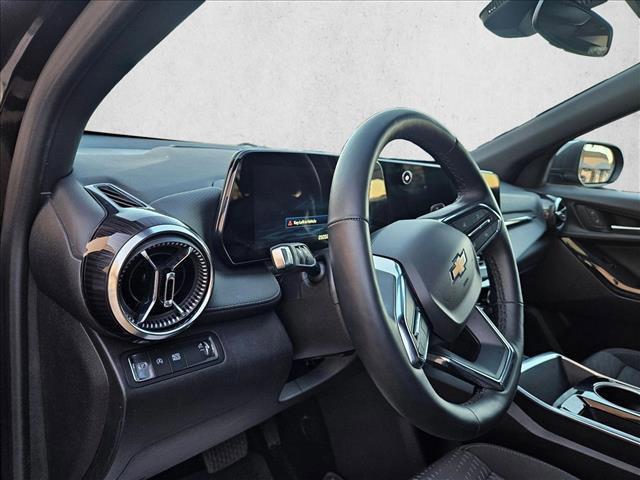 used 2025 Chevrolet Equinox car, priced at $21,715