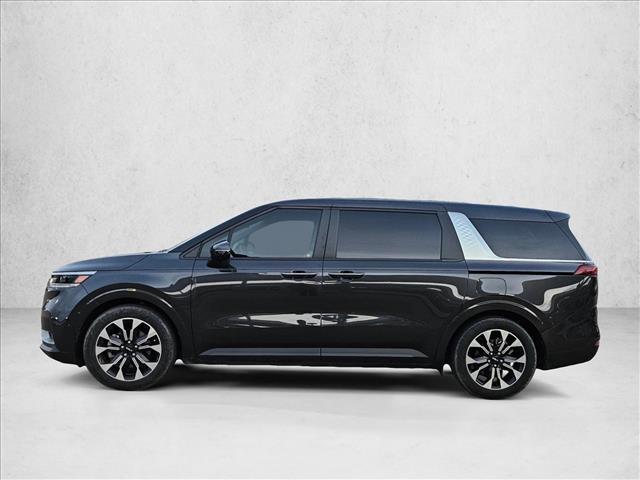 used 2024 Kia Carnival car, priced at $33,705