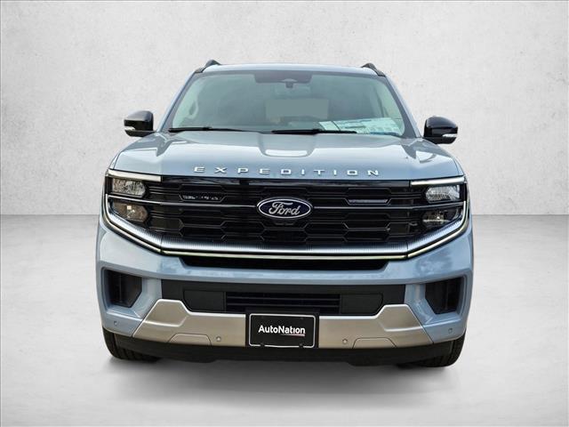 new 2025 Ford Expedition car, priced at $76,689