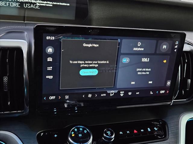 new 2025 Ford Expedition car, priced at $76,689