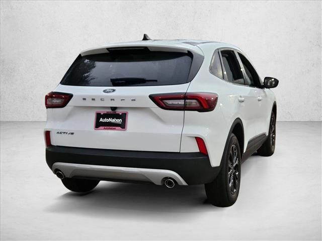 new 2026 Ford Escape car, priced at $25,196