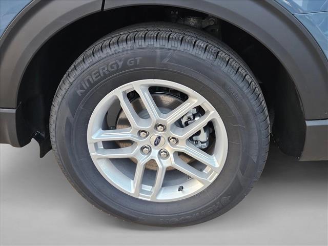 new 2026 Ford Explorer car, priced at $37,063