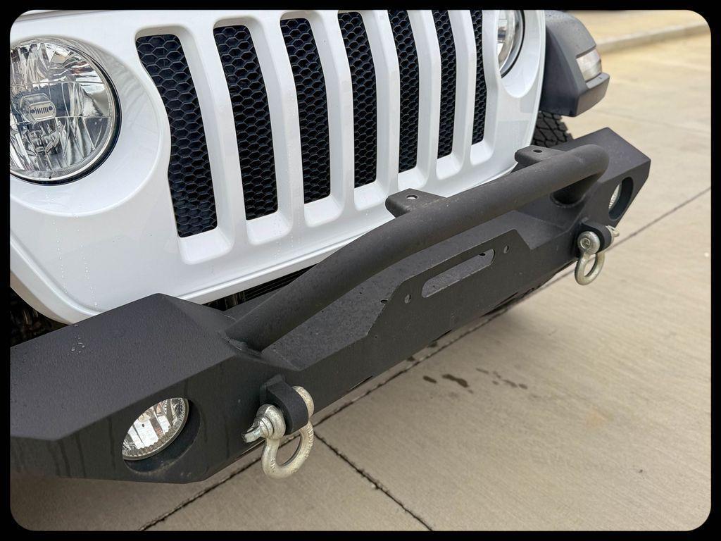 used 2019 Jeep Wrangler Unlimited car, priced at $25,888
