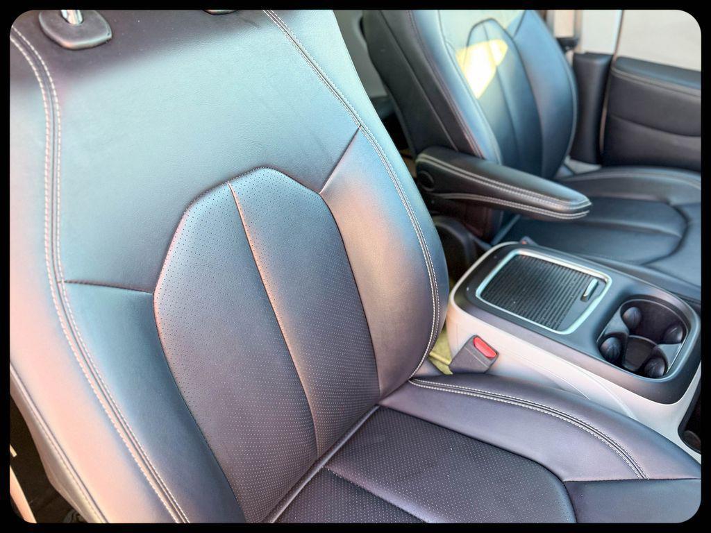 used 2024 Chrysler Pacifica car, priced at $29,870