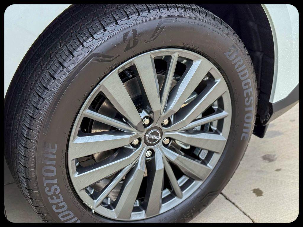 new 2026 Nissan Murano car, priced at $45,799