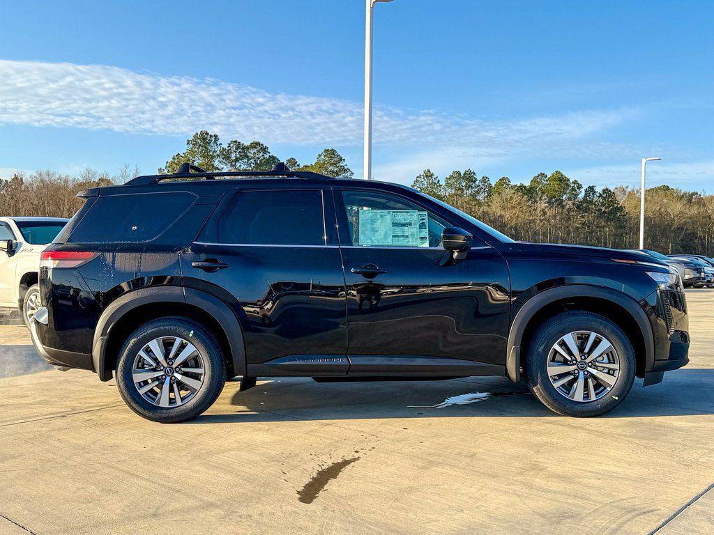 new 2026 Nissan Pathfinder car, priced at $41,599