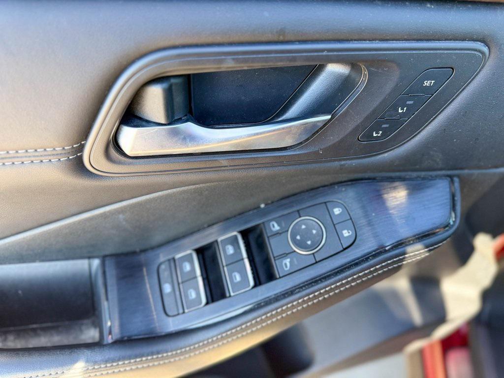 used 2023 Nissan Rogue car, priced at $28,122