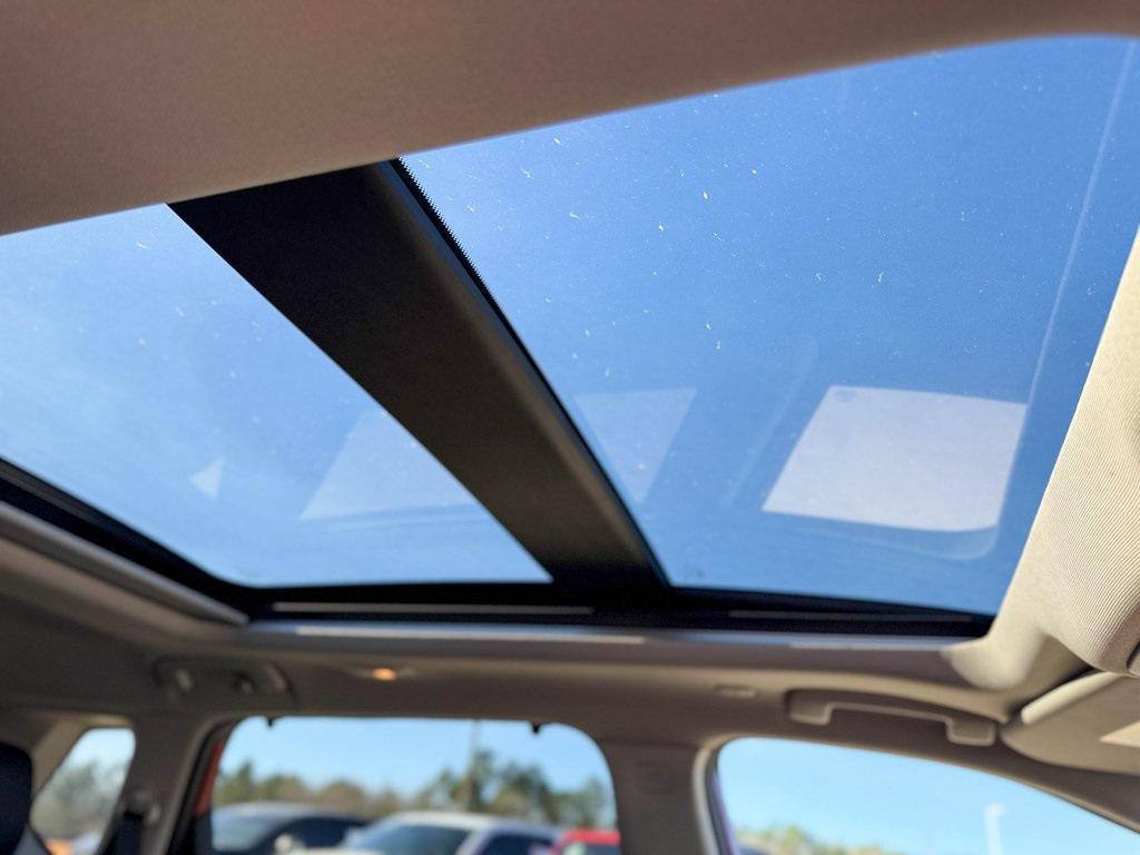 used 2023 Nissan Rogue car, priced at $28,122