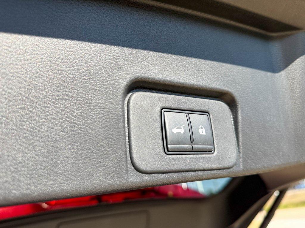 used 2023 Nissan Rogue car, priced at $28,122