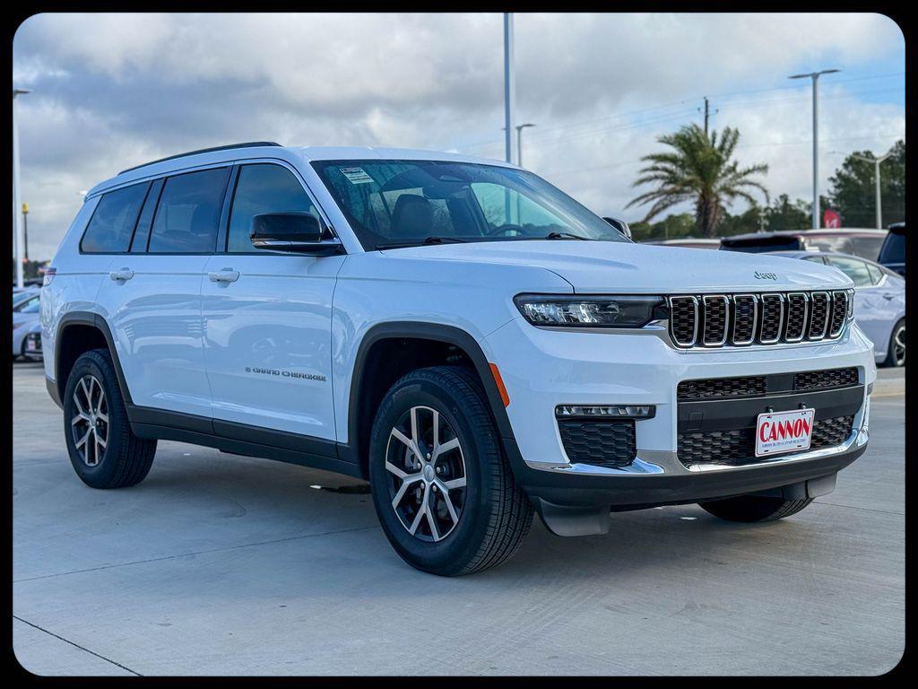 used 2025 Jeep Grand Cherokee L car, priced at $40,123