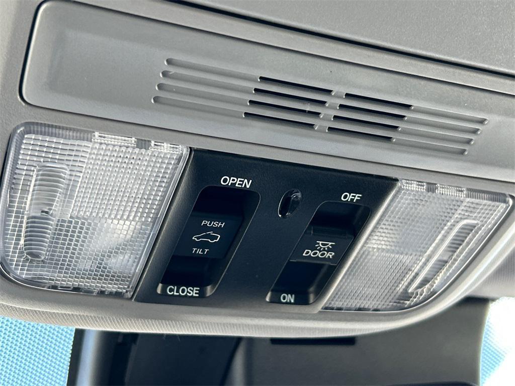 used 2021 Honda Pilot car, priced at $21,619