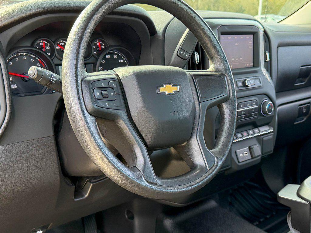 used 2024 Chevrolet Silverado 1500 car, priced at $28,899