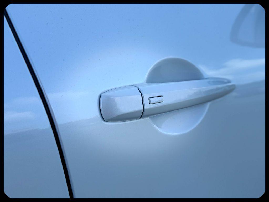 new 2026 Nissan Pathfinder car, priced at $41,121