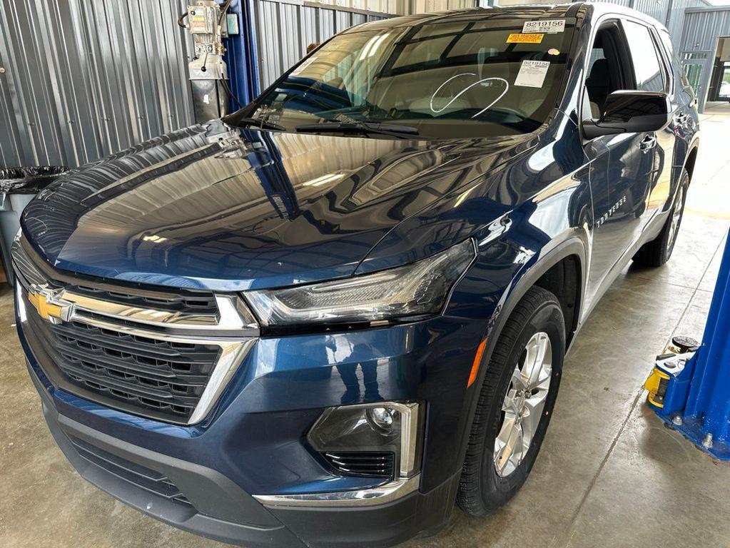 used 2023 Chevrolet Traverse car, priced at $28,345