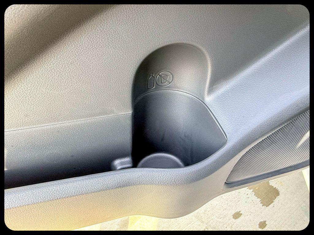 new 2025 Nissan Frontier car, priced at $33,999