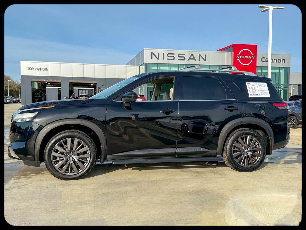 used 2022 Nissan Pathfinder car, priced at $29,301