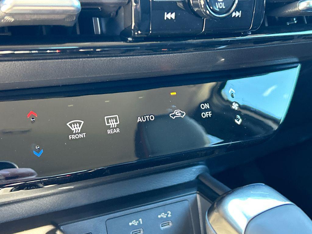 new 2026 Nissan Kicks car, priced at $27,899