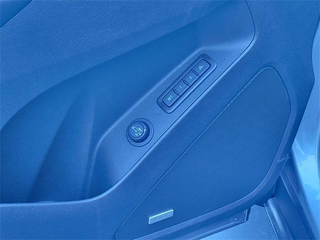 used 2023 Chevrolet Equinox car, priced at $23,476