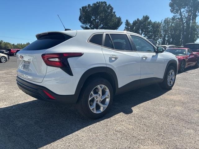 used 2024 Chevrolet Trax car, priced at $19,490