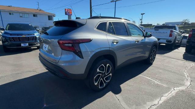 new 2026 Chevrolet Trax car, priced at $25,385
