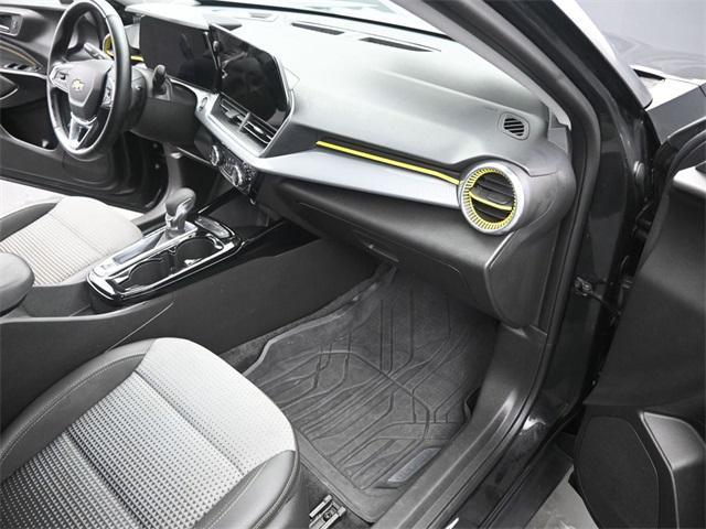 used 2024 Chevrolet Trax car, priced at $20,148