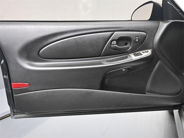 used 2006 Chevrolet Monte Carlo car, priced at $12,790