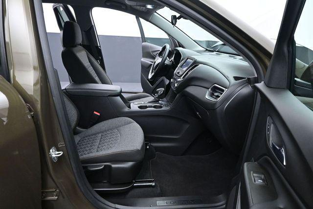 used 2023 Chevrolet Equinox car, priced at $26,989