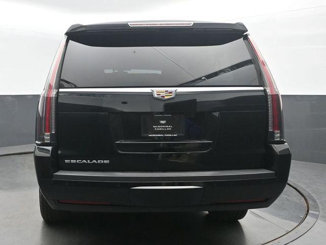 used 2018 Cadillac Escalade ESV car, priced at $21,999