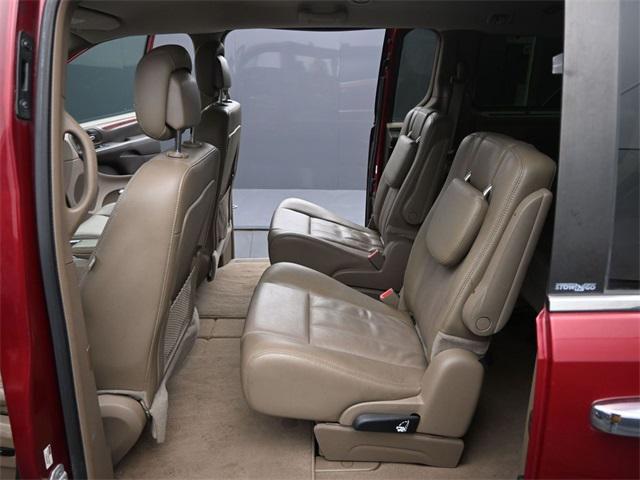 used 2014 Chrysler Town & Country car, priced at $5,935