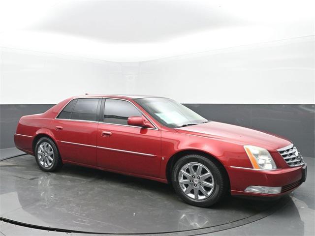 used 2009 Cadillac DTS car, priced at $5,776
